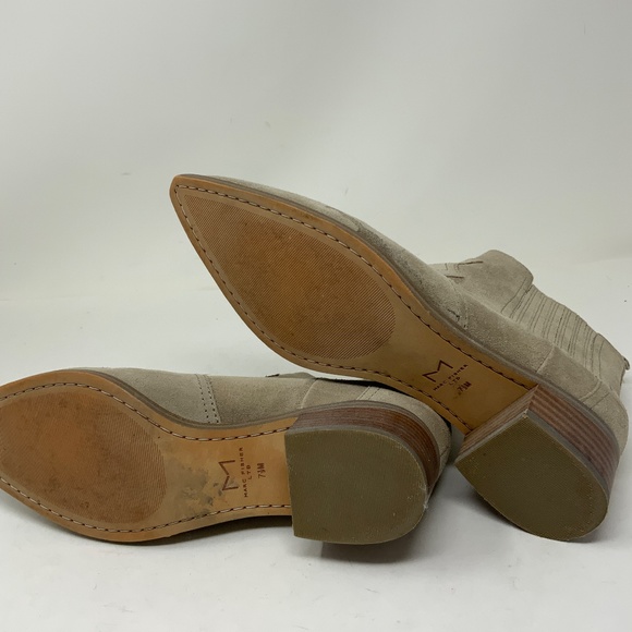 Marc Fisher Mlyohani Genuine Suede Leather Flat Pull On Booties Shoes Gray 7.5 - Picture 5 of 5